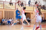 basketbalový zápas kadetiek medzi Zvolenom a Spišskou Novou vsou