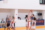basketbalový zápas dievčat v Rates aréne vo Zvolene